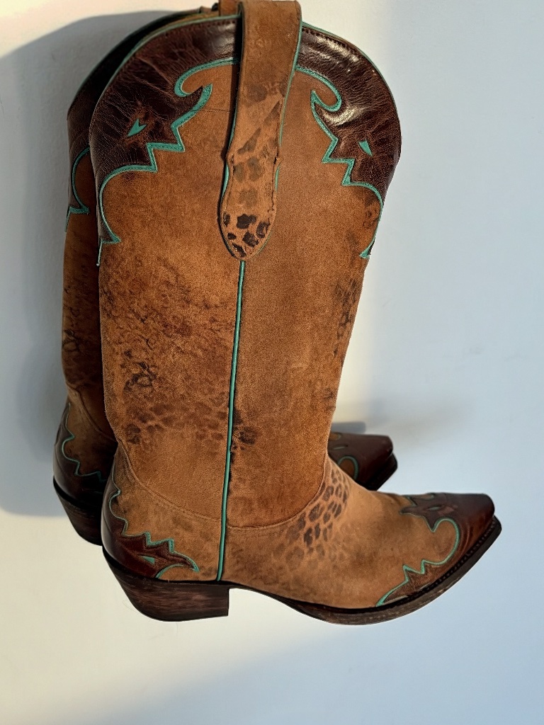 Old Gringo Distressed Western Boots Size 8b Brown Leather Animal Print